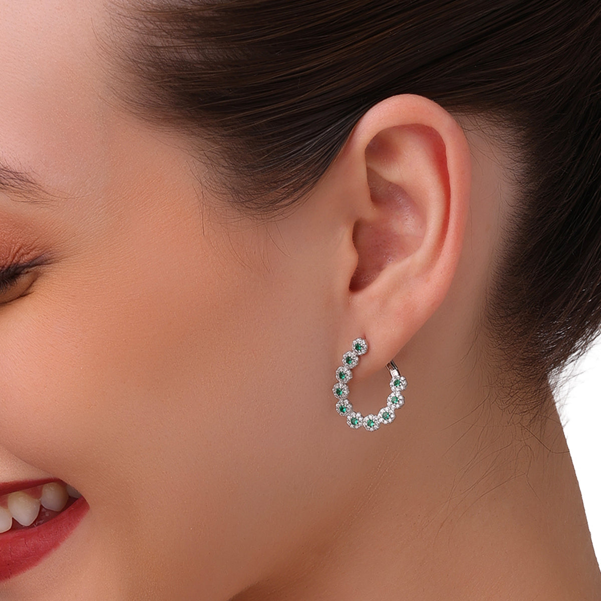 Cluster Halo Hoops