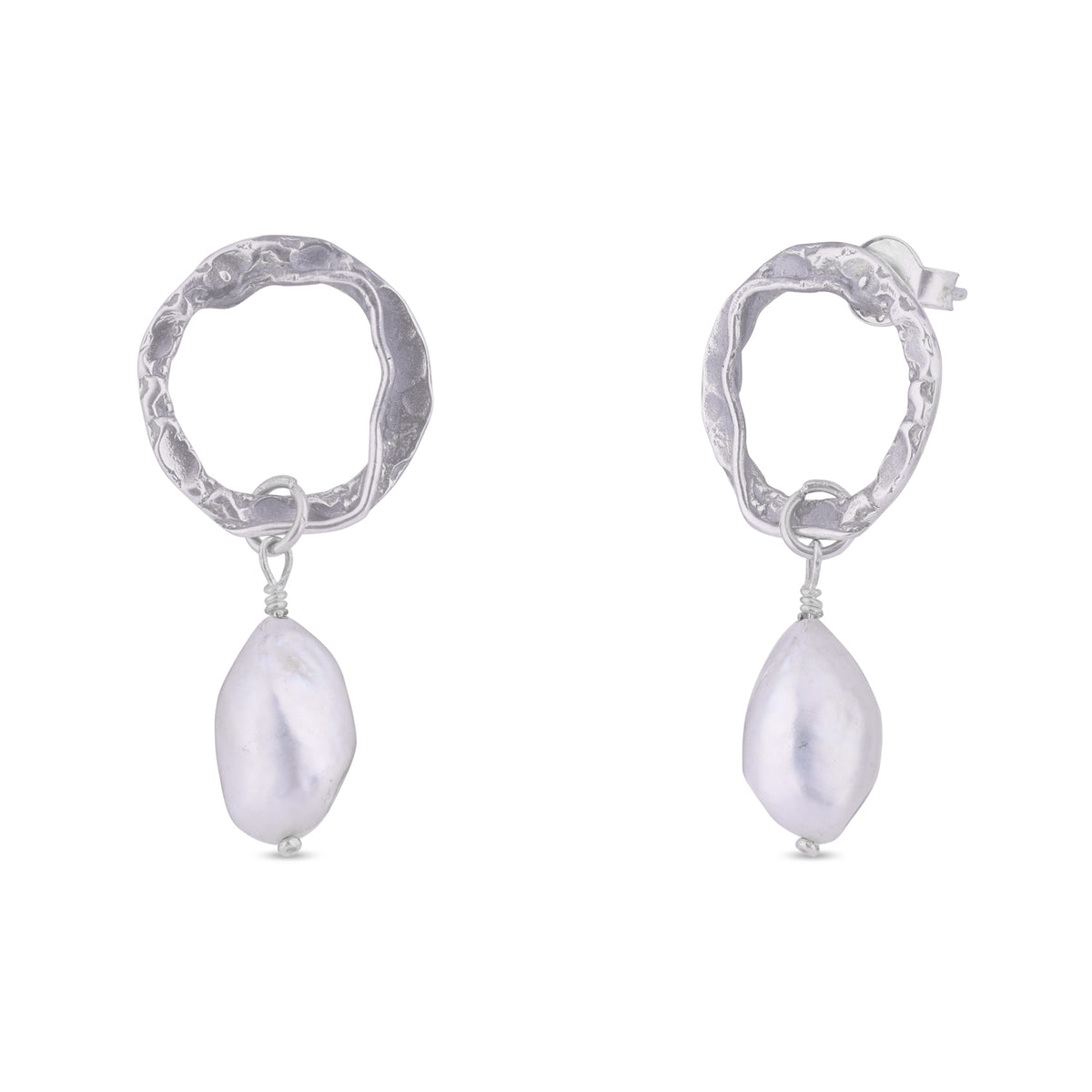 Halo textured pearl drop earring